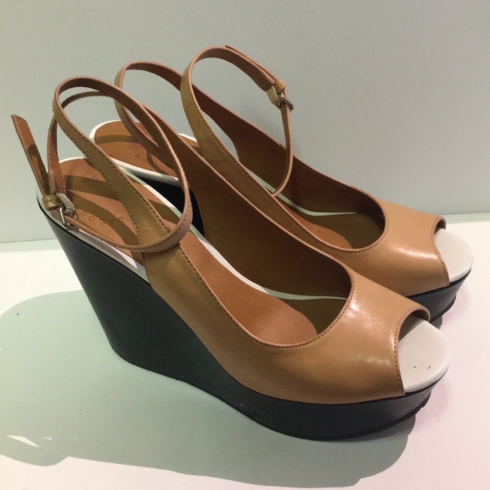 MARC BY MARC JACOBS platform peep toed shoes
